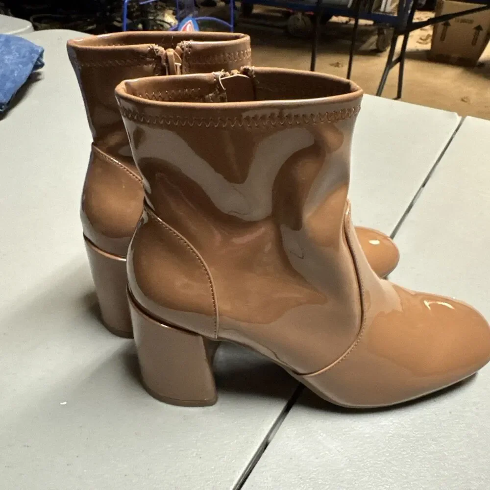 NEW Madden NYC Women's Side Zip Heeled Tan Designer Bootie Boots 9.5